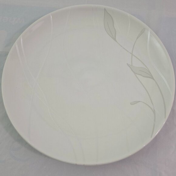 Pfaltzgraff Linea Grey on White Floral Coup Salad Luncheon Plates – Set of 3 - Picture 12 of 14